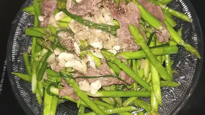 Măng Tây Xào Thịt Bò Cho Bà Bầu: Bữa Ăn Dinh Dưỡng Vàng Cho Mẹ Và Bé Măng Tây Xào Thịt Bò Cho Bà Bầu: Bữa Ăn Dinh Dưỡng Vàng Cho Mẹ Và Bé