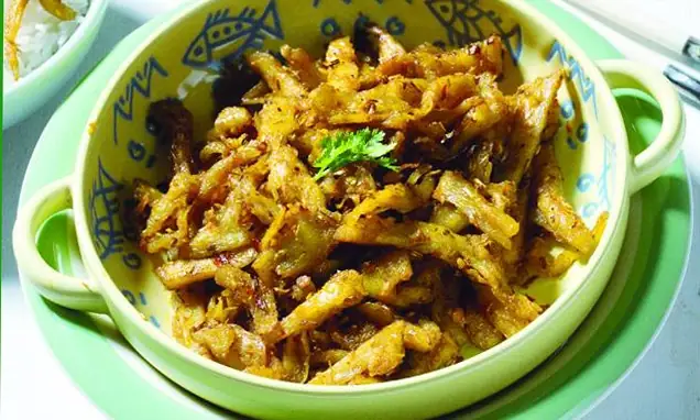 Mì Cang Xá Xốt: Khám Phá Vị Ngon Đậm Đà Từ Lòng Bò Mì Cang Xá Xốt: Khám Phá Vị Ngon Đậm Đà Từ Lòng Bò