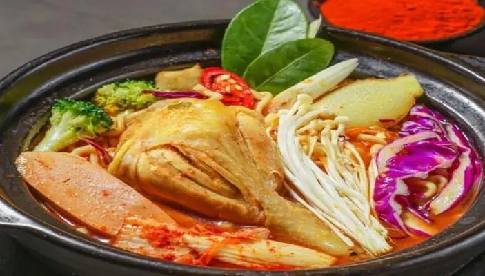 Review Mì Cay Sasin Hà Đông Ngọ Thị Nhậm: Top 5 Quán Ngon, Giá Rẻ, Chất Lượng Review Mì Cay Sasin Hà Đông Ngọ Thị Nhậm: Top 5 Quán Ngon, Giá Rẻ, Chất Lượng