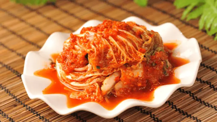 Mì Koreno Kim Chi Ăn Chay Được Không? Giải Đáp Chi Tiết Cho Người Ăn Chay