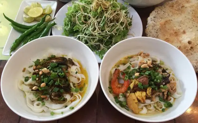 Review Mì Quảng Bà Minh Hội An: Hương Vị Gây Thương Nhớ Có Xứng Đáng Với Kỳ Vọng?