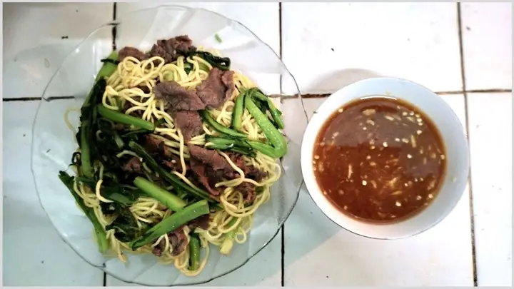 Cách Làm Mì Trứng Xào Thịt Bò Thơm Ngon, Chuẩn Vị Nhà Hàng