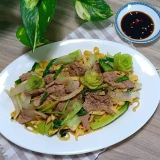 Cách Làm Mì Trứng Xào Thịt Bò Thơm Ngon, Chuẩn Vị Nhà Hàng