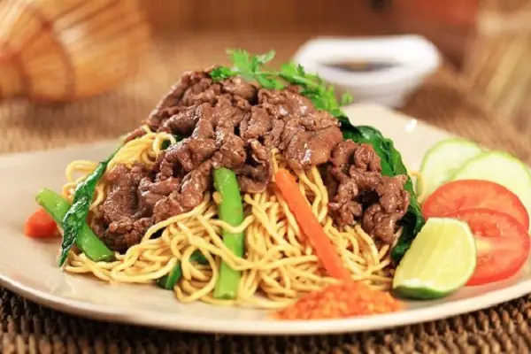 Mì Xào Bò Tiếng Anh Là Gì? Ý Nghĩa, Cách Dùng Trong Ẩm Thực & Văn Hoá