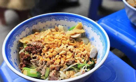 Review Miến Trộn Riêu Bề Bề Hoàng Cường: Vị Ngon Chuẩn Vị Hay Chỉ Là Lời Đồn?