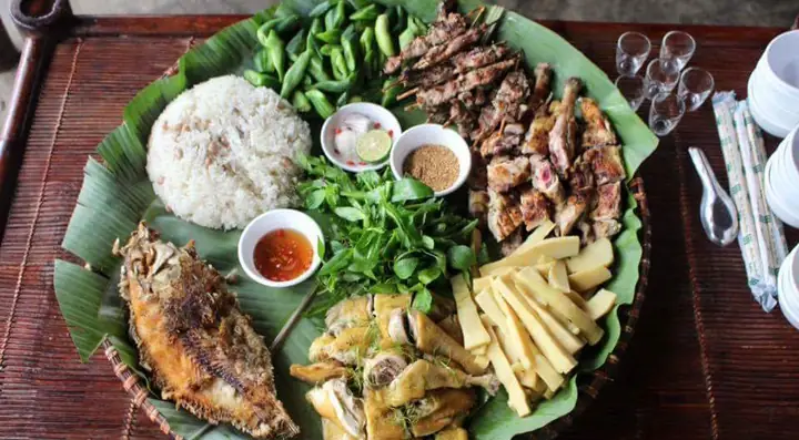 Khám Phá Vẻ Đẹp Văn Hóa Ẩm Thực Qua Các Món Ăn Dân Tộc Thái Khám Phá Vẻ Đẹp Văn Hóa Ẩm Thực Qua Các Món Ăn Dân Tộc Thái