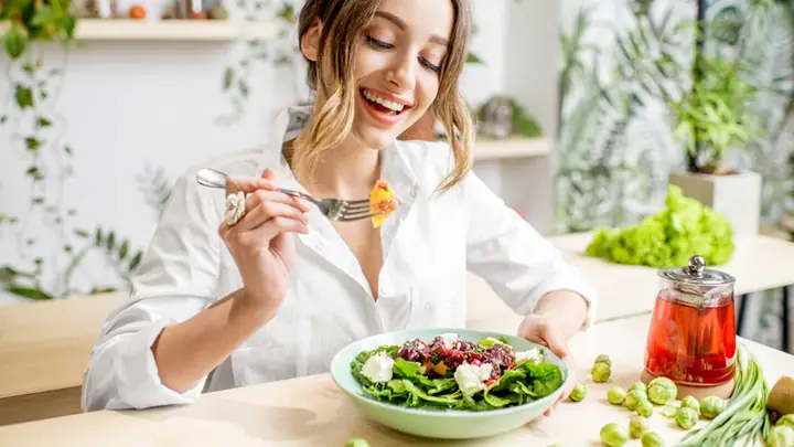 15 Món Ăn Mát Cho Cơ Thể: Giải Pháp Tốt Nhất Cho Mùa Nóng