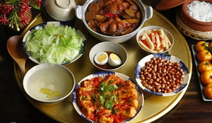 Khám Phá Top 10+ Món Ngon Mùa Hè Miền Bắc Cực Hấp Dẫn, Giải Nhiệt Ngày Hè