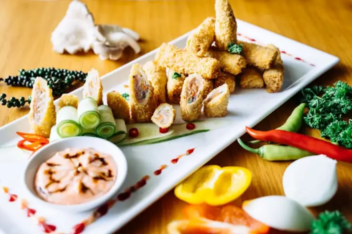 Món Khai Vị Bát Bửu: Nguồn Gốc, Ý Nghĩa Và Cách Bài Trí Tinh Tế