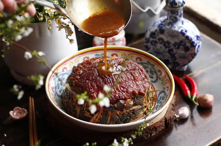 Khám Phá Món Khâu Nhục Lạng Sơn: Hương Vị Núi Rừng Trong Từng Miếng Thịt