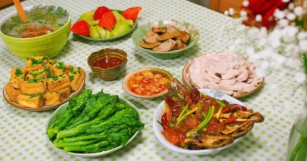 Top 10 Món Ngon Dễ Làm Ăn Cơm Cho Gia Đình Bận Rộn