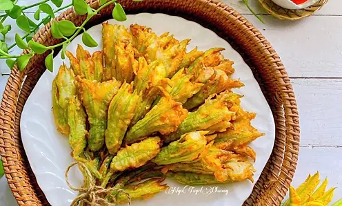 15 Món Ngon Từ Hoa Bí Chế Biến Đơn Giản Tại Nhà