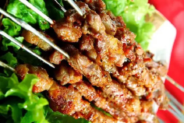 Khám Phá 10+ Món Ngon Từ Thịt Lợn Cho Mùa Đông Ấm Áp, Bổ Dưỡng