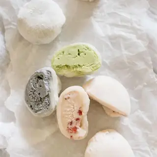 Top 7 Bánh Mochi Kem Lạnh Ngon, Béo Mịn Nên Thử Nhất Năm 2025