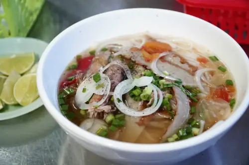 Top 10+ Địa Chỉ Bán Bún Lá Ngon, Chất Lượng Khi Mua Bún Lá Ở Sài Gòn