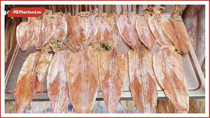 Đánh Giá Chi Tiết Mực Khô Sốt Cà Chua: Top 5 Thương Hiệu Được Ưa Chuộng Nhất Hiện Nay