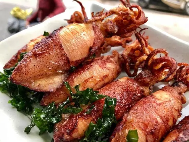 Mực Trứng Chiên Lá Lốt: Công Thức Chi Tiết Và Bí Quyết Để Có Món Ngon Chuẩn Vị Mực Trứng Chiên Lá Lốt: Công Thức Chi Tiết Và Bí Quyết Để Có Món Ngon Chuẩn Vị