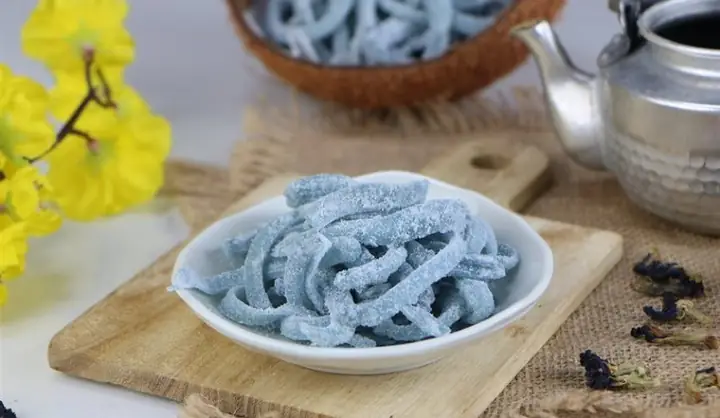 Mứt Dừa Hoa Đậu Biếc: Công Thức Và Bí Quyết Tạo Màu Xanh Dương Tự Nhiên
