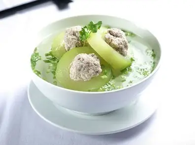Hướng Dẫn Chi Tiết Cách Nấu Canh Bí Đao Nhồi Thịt Thơm Ngon, Thanh Mát Cho Ngày Hè Hướng Dẫn Chi Tiết Cách Nấu Canh Bí Đao Nhồi Thịt Thơm Ngon, Thanh Mát Cho Ngày Hè