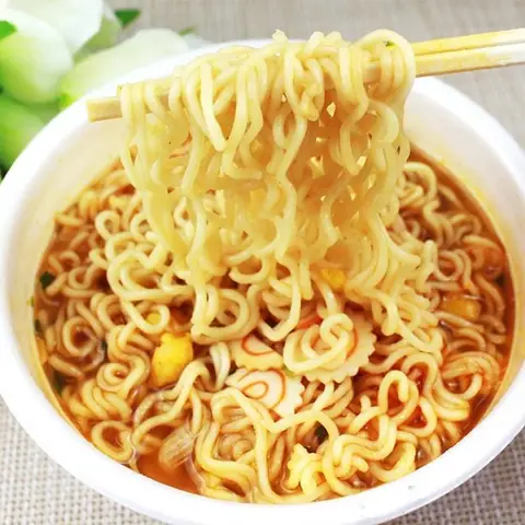Hướng Dẫn Chi Tiết Cách Nấu Mì Tôm Bằng Lò Vi Sóng An Toàn Và Thơm Ngon Hướng Dẫn Chi Tiết Cách Nấu Mì Tôm Bằng Lò Vi Sóng An Toàn Và Thơm Ngon