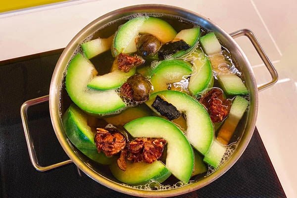 Lưu ý quan trọng khi sử dụng trà bí đao la hán quả