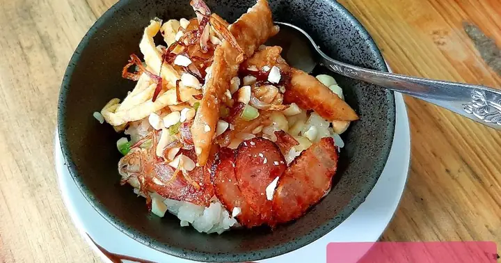 Cách Nấu Xôi Gà Hạt Sen Thơm Ngon, Béo Ngậy Chuẩn Vị Miền Tây