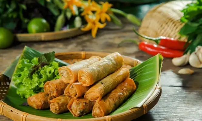 Các Nguyên Liệu Làm Nem Rán Chuẩn Vị Và Bí Quyết Vàng Cho Món Nem Giòn Rụm