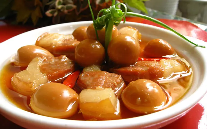 Nguyên Liệu Làm Thịt Kho Tàu: Bảng Thành Phần Chi Tiết Và Hướng Dẫn Từ A-z