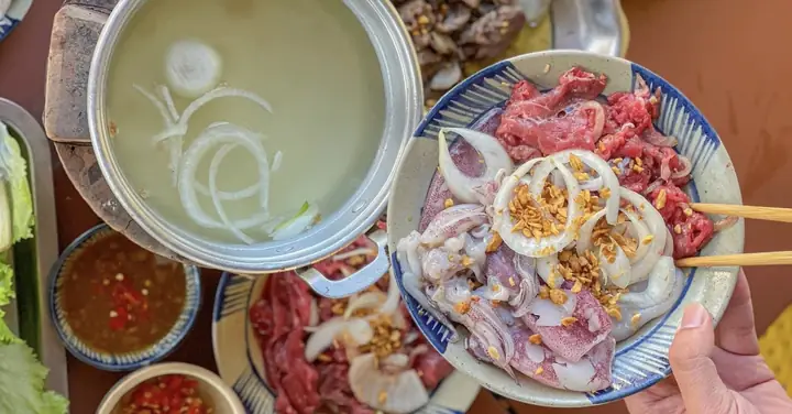 Khám Phá Thế Giới Ẩm Thực: Những Món Lẩu Ngon Nhất Thế Giới Khám Phá Thế Giới Ẩm Thực: Những Món Lẩu Ngon Nhất Thế Giới
