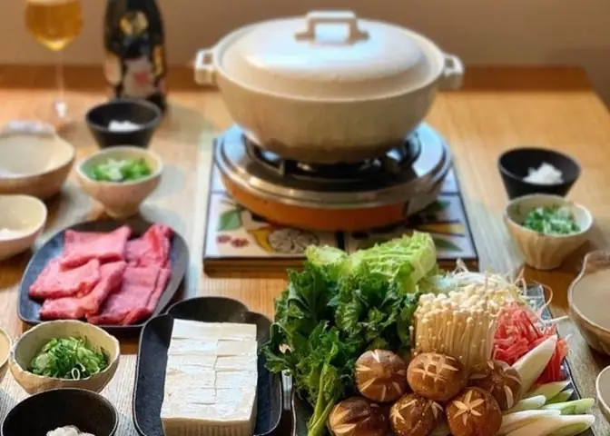 Khám Phá Thế Giới Ẩm Thực: Những Món Lẩu Ngon Nhất Thế Giới Khám Phá Thế Giới Ẩm Thực: Những Món Lẩu Ngon Nhất Thế Giới