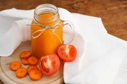 Uống Nước Ép Cà Rốt Cà Chua Có Tác Dụng Gì Cho Sức Khỏe?