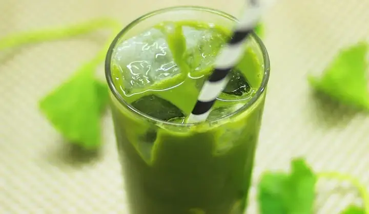 Top 5 Nước Rau Má Đậu Xanh Đóng Chai Tốt Nhất Cho Sức Khỏe