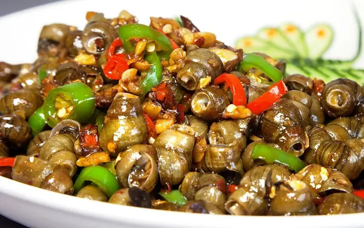Ốc Xào Măng Thanh Hóa: Công Thức Nấu Ăn Gây Nghiện, Cách Làm Chi Tiết Từ A-z