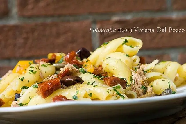 Pasta Tonno Olive E Capperi: Công Thức Nấu Món Ý Thơm Ngon Đúng Vị Pasta Tonno Olive E Capperi: Công Thức Nấu Món Ý Thơm Ngon Đúng Vị