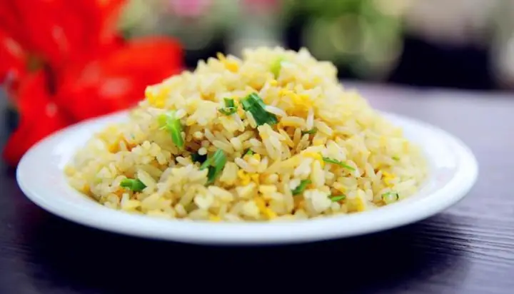 Đánh Giá Chi Tiết Về Phở Bò Cơm Rang Duy Nhất: Liệu Có Thực Sự Xứng Đáng Với Danh Hiệu? Đánh Giá Chi Tiết Về Phở Bò Cơm Rang Duy Nhất: Liệu Có Thực Sự Xứng Đáng Với Danh Hiệu?