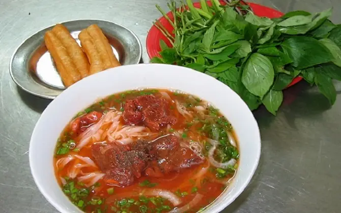 Phở Sốt Vang Là Gì? Phở Sốt Vang Là Gì?