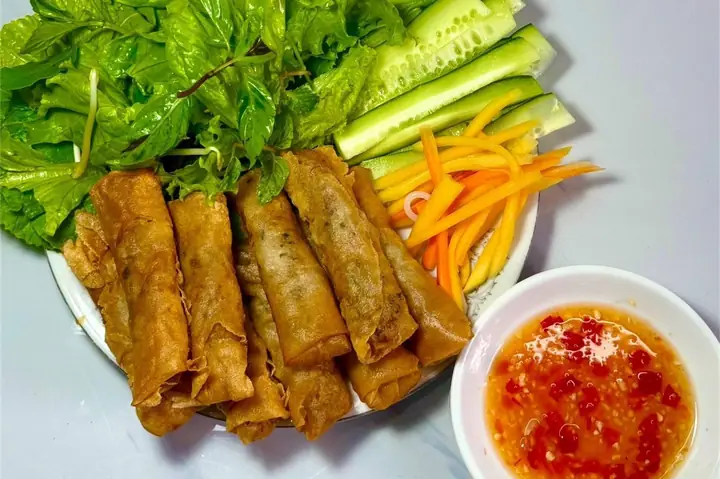 Đánh Giá Ram Cuốn Cải Đà Nẵng: Top 5 Món Ngon "gây Nghiện" Không Thể Bỏ Qua