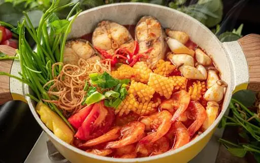 Rau Ăn Lẩu Thái Chua Cay: Danh Sách 15+ Loại Chuẩn Vị, Ngon Miệng Rau Ăn Lẩu Thái Chua Cay: Danh Sách 15+ Loại Chuẩn Vị, Ngon Miệng