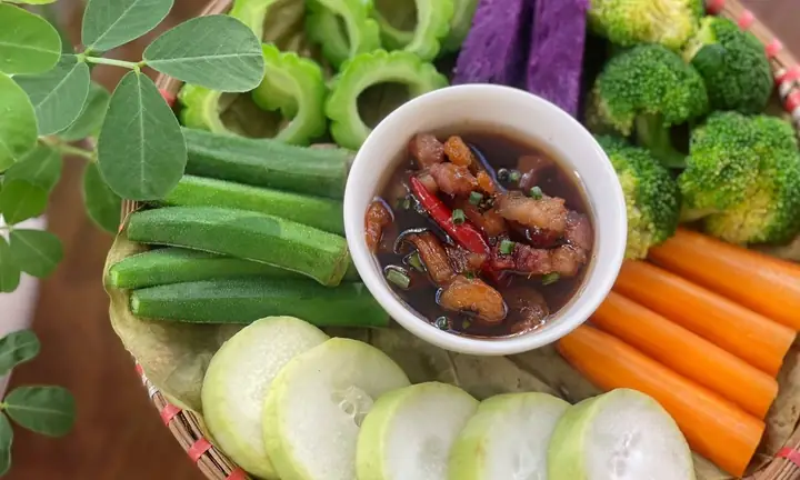 Rau Ăn Với Kho Quẹt: Những Nguyên Liệu Chuẩn Vị Nam Bộ Và Cách Thưởng Thức Trọn Vẹn Rau Ăn Với Kho Quẹt: Những Nguyên Liệu Chuẩn Vị Nam Bộ Và Cách Thưởng Thức Trọn Vẹn