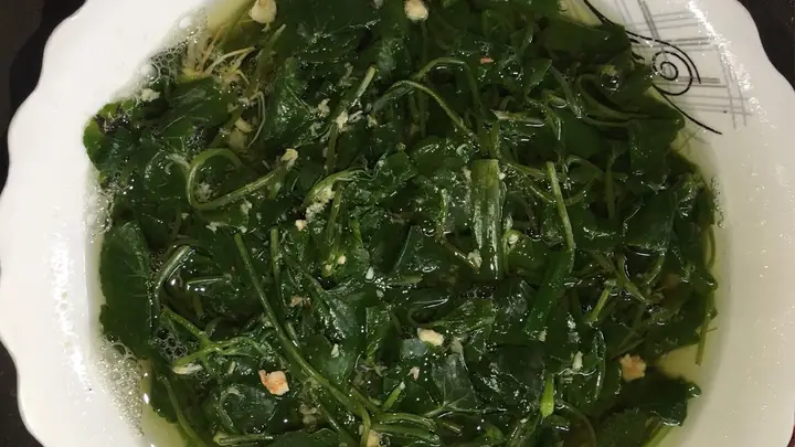 Rau Má Nấu Canh Tôm: Hướng Dẫn Chi Tiết Từ A-z Cho Món Canh Bổ Dưỡng, Giải Nhiệt
