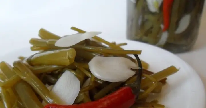 Cách Làm Rau Muống Ngâm Dấm Đường Giòn Ngon, Không Bị Ủng Tại Nhà Cách Làm Rau Muống Ngâm Dấm Đường Giòn Ngon, Không Bị Ủng Tại Nhà