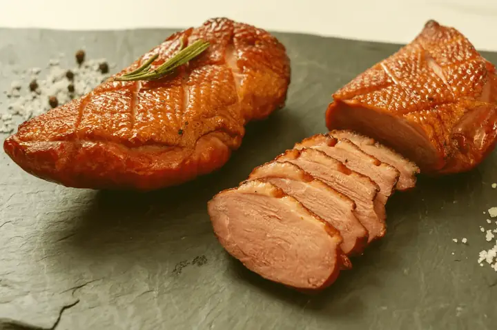 Công Thức Chi Tiết Món Magret De Canard Fumé: Bí Quyết Từ Nhà Bếp Chuyên Nghiệp