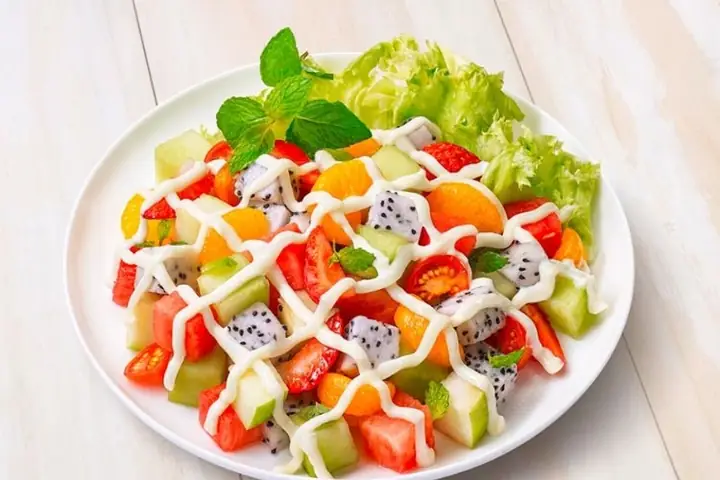 Salad Hoa Quả Cho Bé: Cách Làm Dinh Dưỡng Và An Toàn Cho Trẻ Em Salad Hoa Quả Cho Bé: Cách Làm Dinh Dưỡng Và An Toàn Cho Trẻ Em