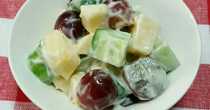 Salad Hoa Quả Cho Bé: Cách Làm Dinh Dưỡng Và An Toàn Cho Trẻ Em Salad Hoa Quả Cho Bé: Cách Làm Dinh Dưỡng Và An Toàn Cho Trẻ Em