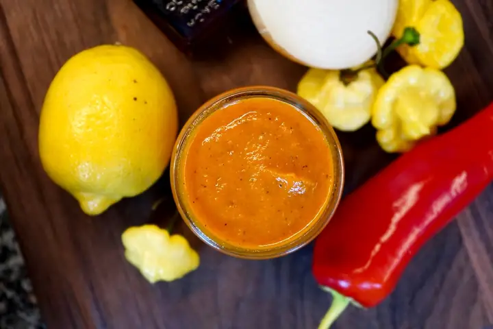 Hướng Dẫn Chi Tiết Cách Làm Sốt Ớt Scotch Bonnet Cay Nồng Chuẩn Vị Caribe
