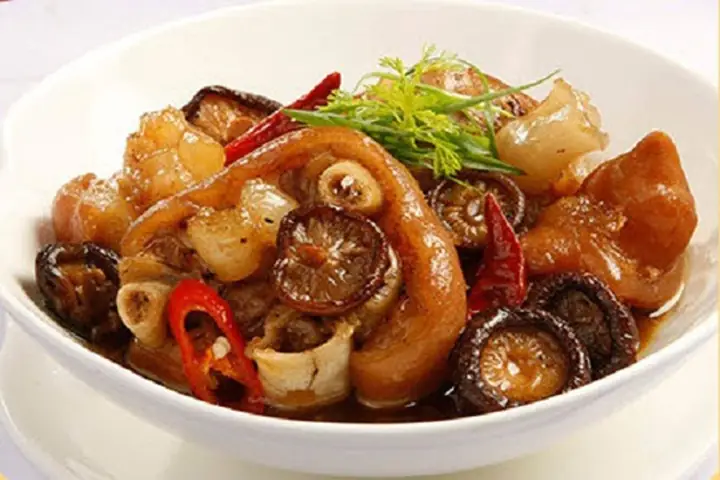 Hướng Dẫn Sơ Chế Nấm Hương Tươi Đúng Cách Để Giữ Nguyên Hương Vị