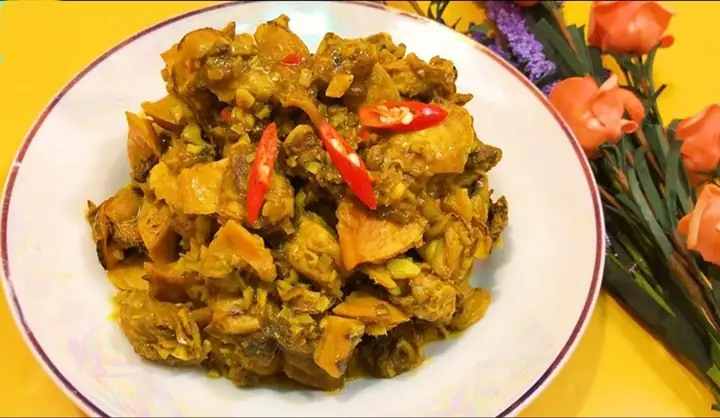 Sò Lông Xào Sả Ớt: Công Thức Nấu Ăn Gia Đình Chuẩn Vị, Bật Mí Bí Quyết Thịt Giòn Sần Sật