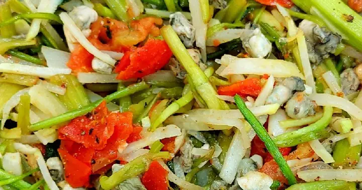 Cách Làm Su Hào Xào Cần Tây Ngon Giòn, Chuẩn Vị Nhà Hàng