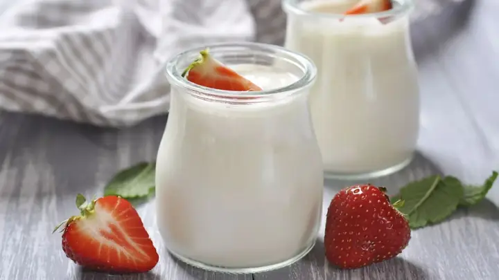 Đánh Giá Chi Tiết: Top 5 Loại Sữa Chua Không Đường Giảm Cân Hiệu Quả Nhất Hiện Nay