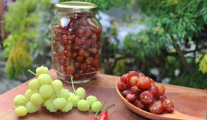 Tại Sao Làm Mứt Chùm Ruột Không Đỏ Tại Sao Làm Mứt Chùm Ruột Không Đỏ